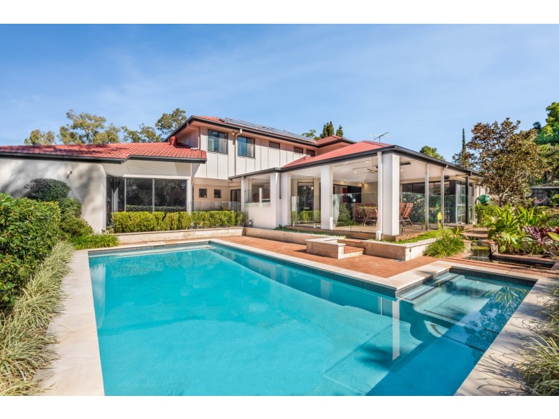 7 Camberwell Place, Forest Lake QLD 4078