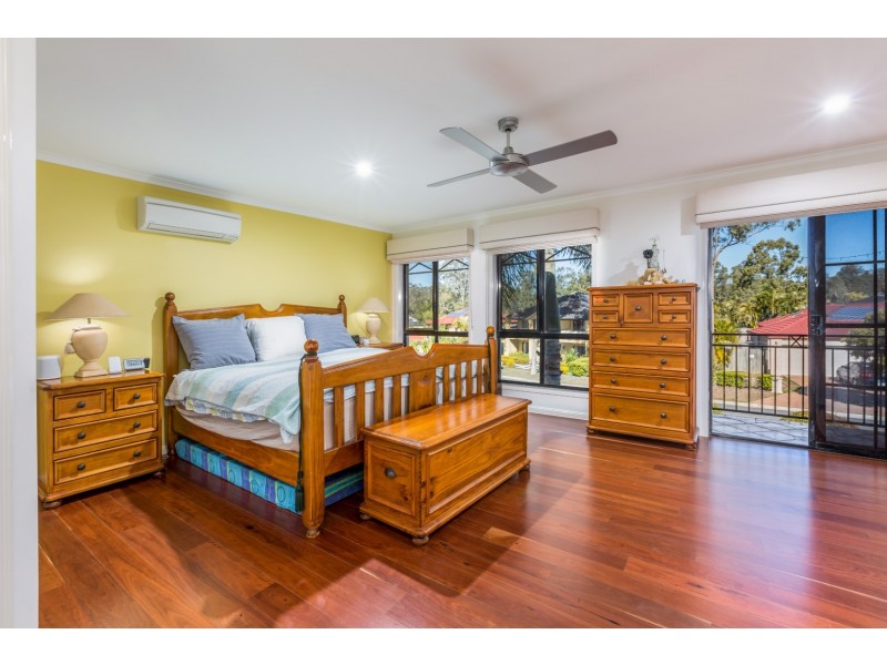 7 Camberwell Place, Forest Lake QLD 4078