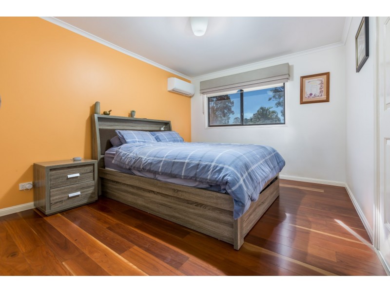 7 Camberwell Place, Forest Lake QLD 4078