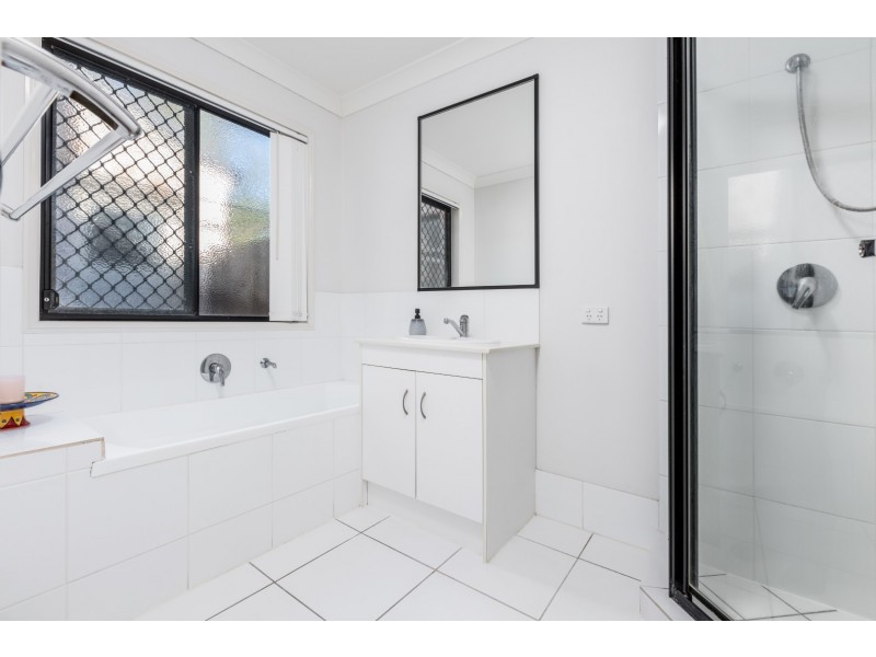 47 Hinchinbrook Circuit, Forest Lake QLD 4078