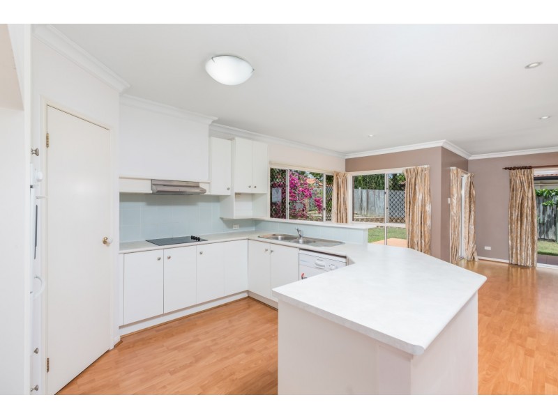 15 Montego Way, Forest Lake QLD 4078
