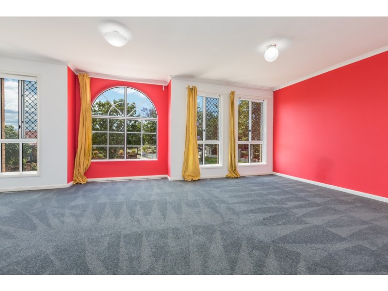 15 Montego Way, Forest Lake QLD 4078