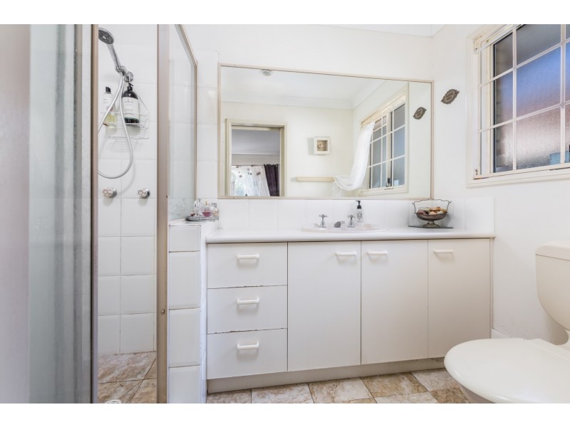 66 Serrata Circuit, Forest Lake QLD 4078