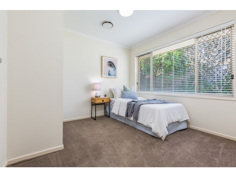 40 Cascade Drive, Forest Lake QLD 4078