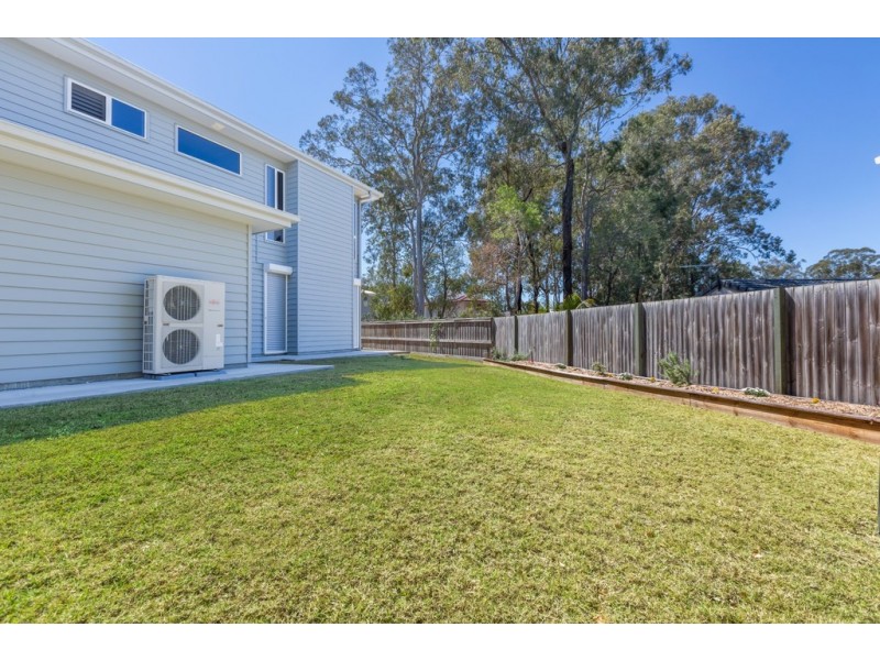 35 Renoir Crescent, Forest Lake QLD 4078