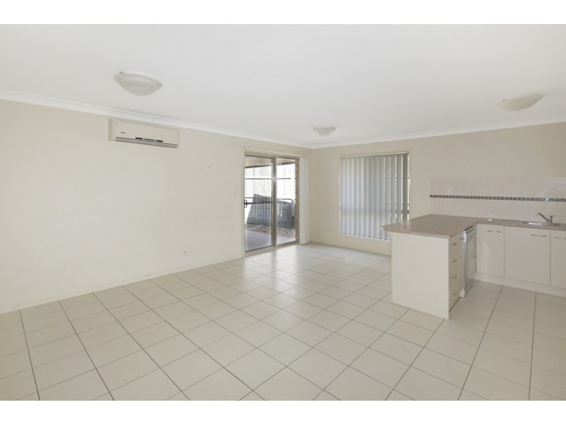 2 Siffleet Street, Bellbird Park QLD 4300