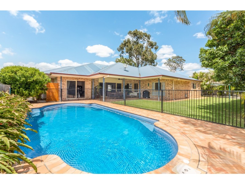 11 Burnside Place, Forest Lake QLD 4078