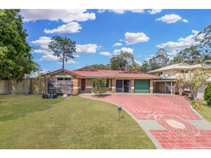 2 Minker Place, Forest Lake QLD 4078