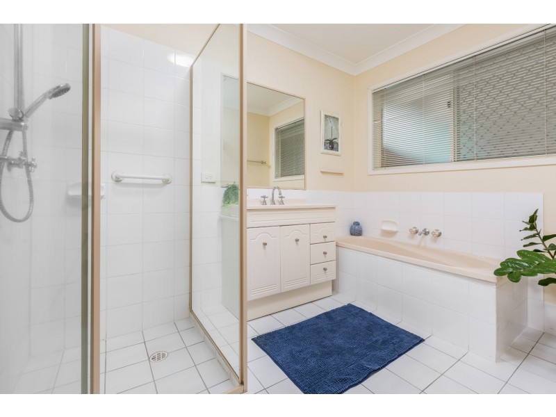 7 Cobaki Place, Forest Lake QLD 4078