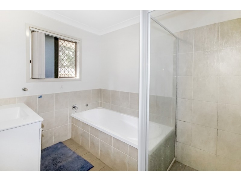 39 Dinnigan Crescent, Durack QLD 4077