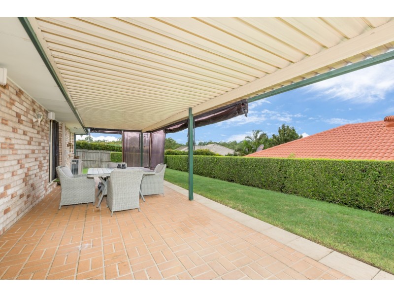 11 Sarabah Place, Forest Lake QLD 4078