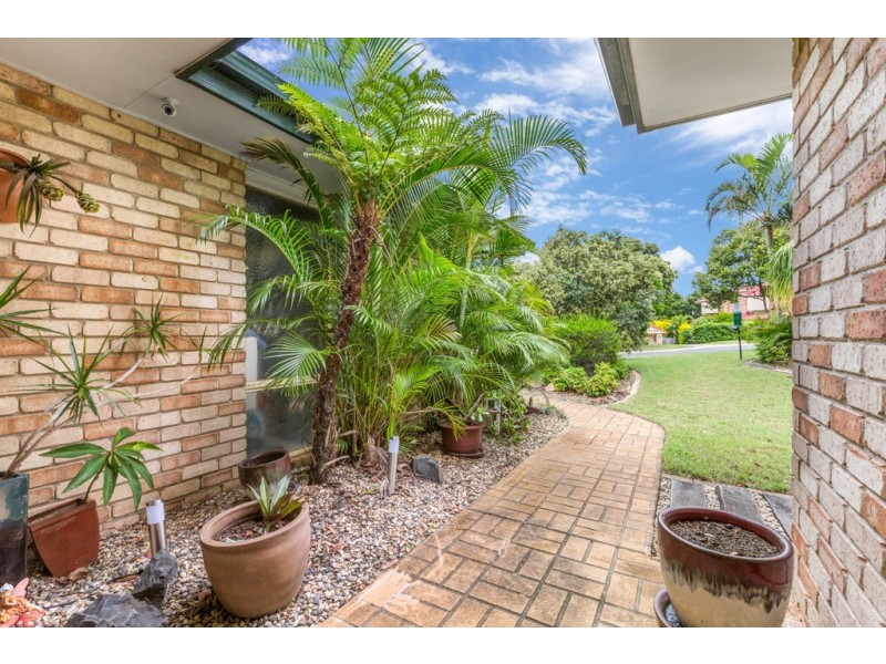 11 Sarabah Place, Forest Lake QLD 4078