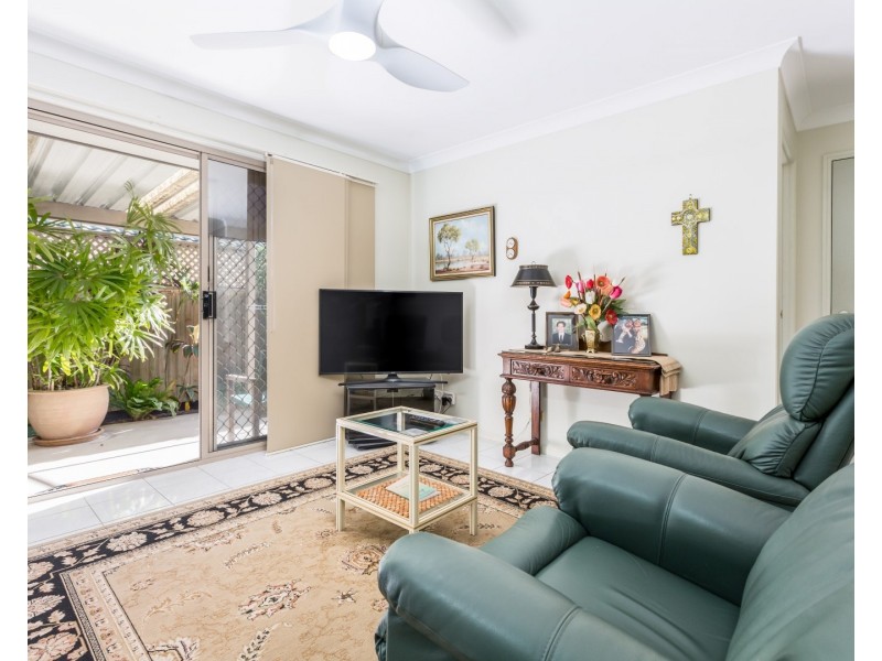1 Tasman Place, Forest Lake QLD 4078