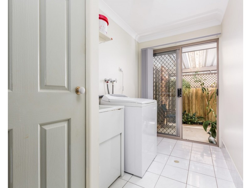 1 Tasman Place, Forest Lake QLD 4078