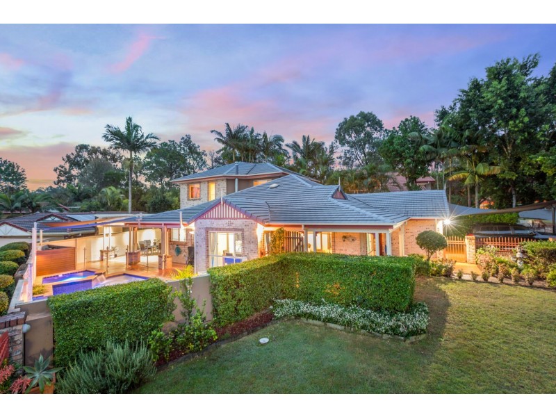 6 Somerset Close, Forest Lake QLD 4078