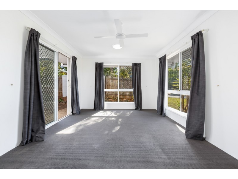 54 Rimu Crescent, Forest Lake QLD 4078