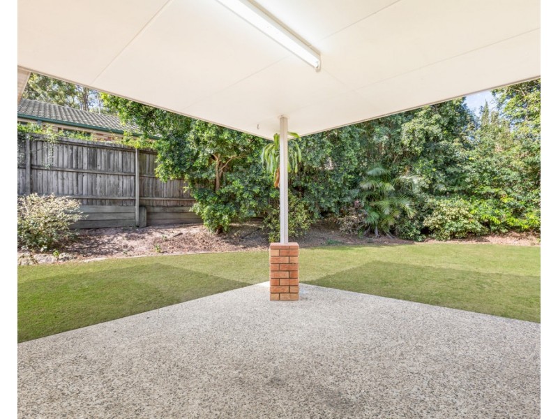 6 Glasshouse Crescent, Forest Lake QLD 4078