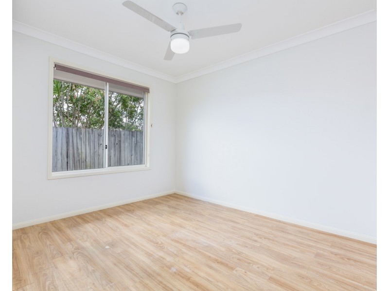 6 Glasshouse Crescent, Forest Lake QLD 4078