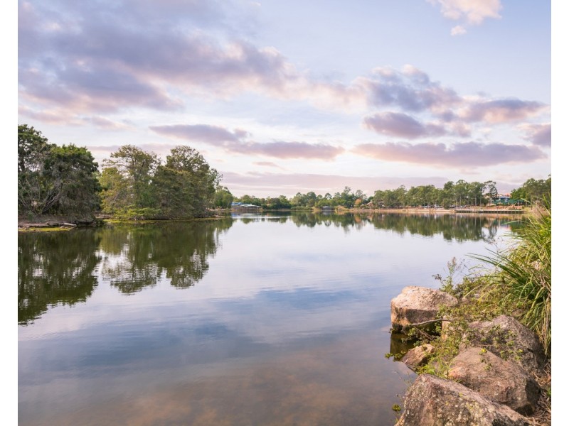 3 Seabrook Crescent, Forest Lake QLD 4078