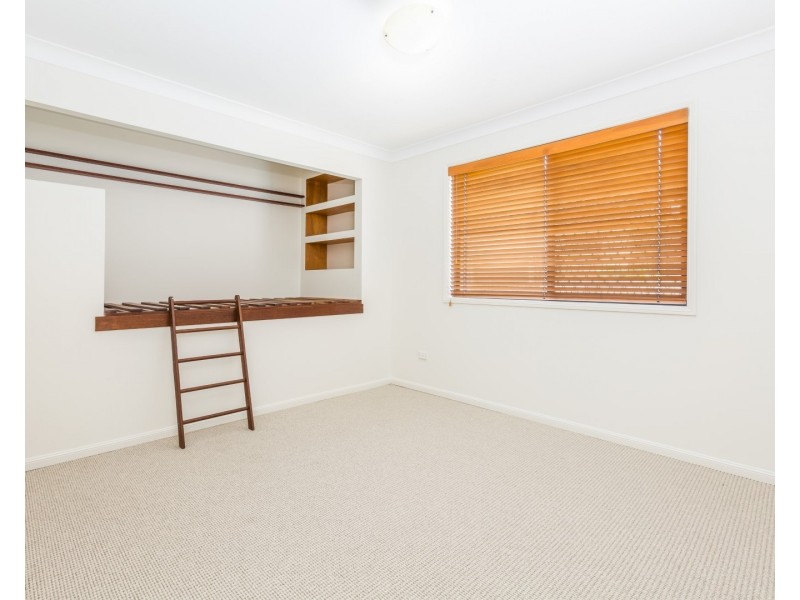 3 Seabrook Crescent, Forest Lake QLD 4078