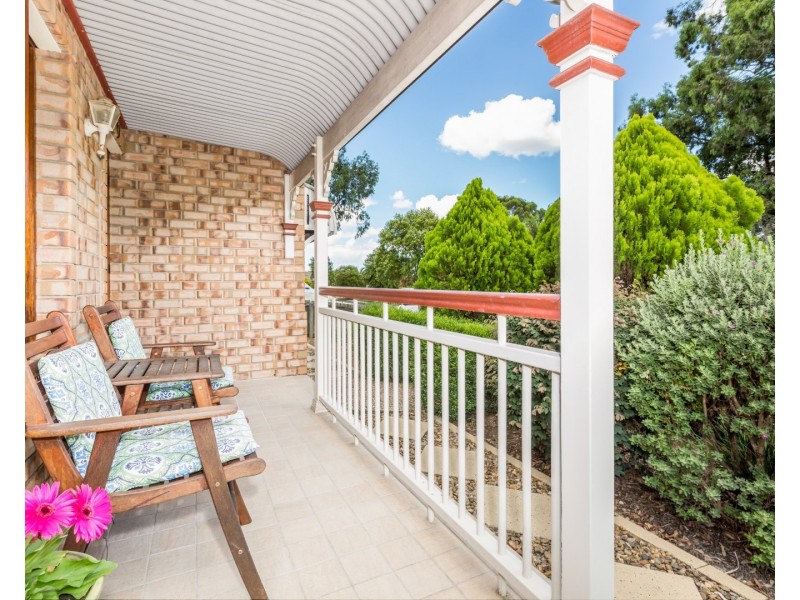 30 Regents Circuit, Forest Lake QLD 4078