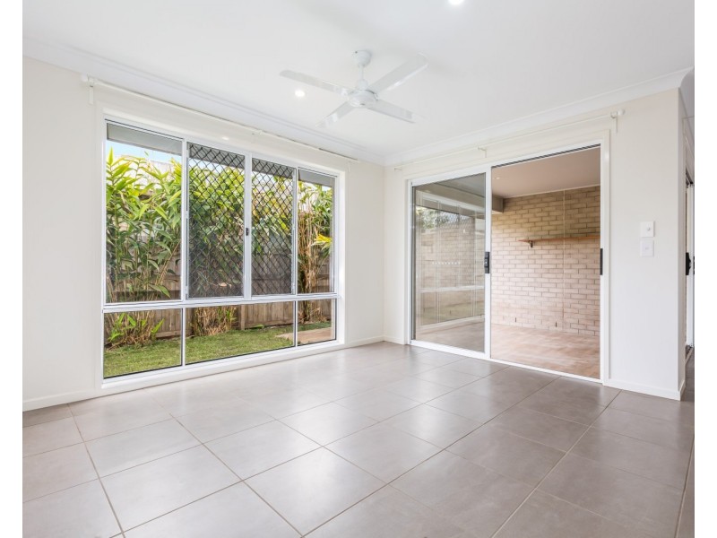 35 Drewett Avenue, Redbank Plains QLD 4301