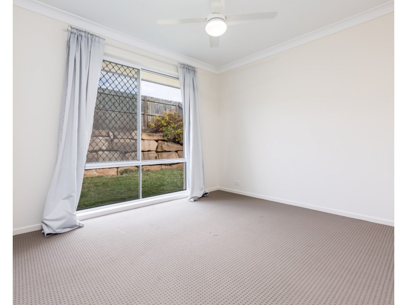 35 Drewett Avenue, Redbank Plains QLD 4301