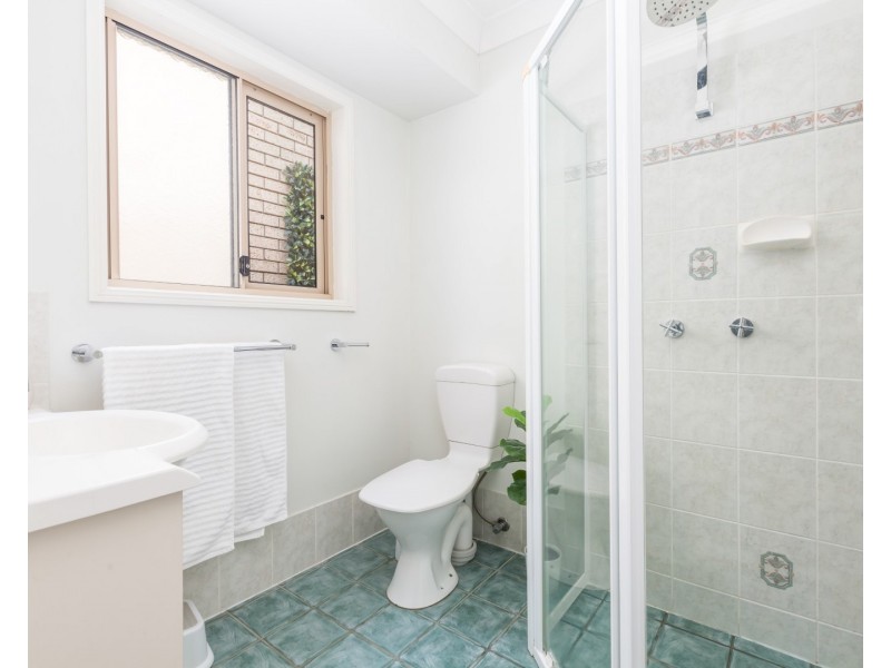 8 Mingela Place, Forest Lake QLD 4078
