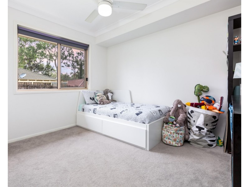 8 Mingela Place, Forest Lake QLD 4078