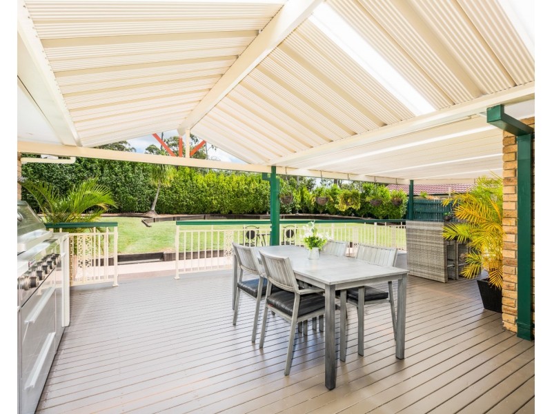 2 Ornata Place, Forest Lake QLD 4078