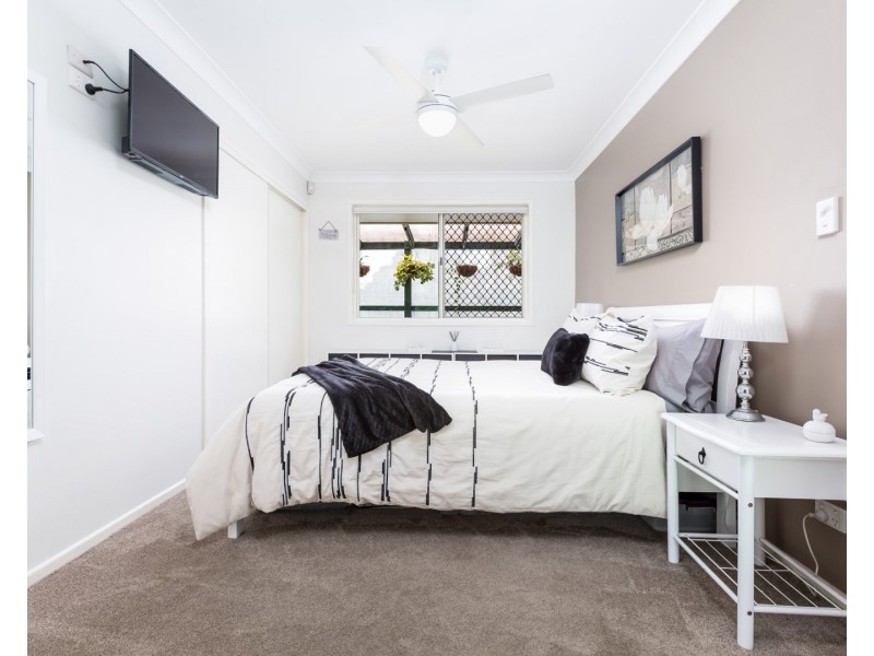 2 Ornata Place, Forest Lake QLD 4078