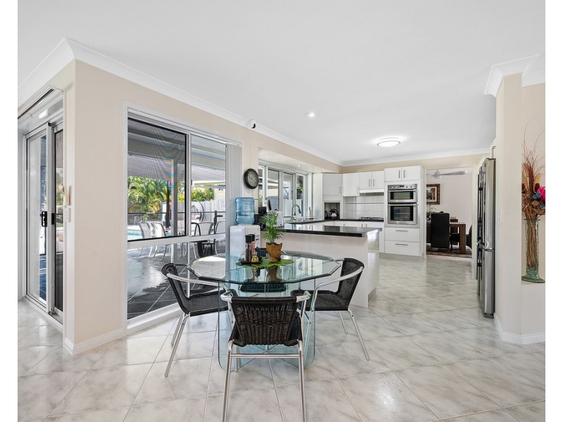 76 Renoir Crescent, Forest Lake QLD 4078