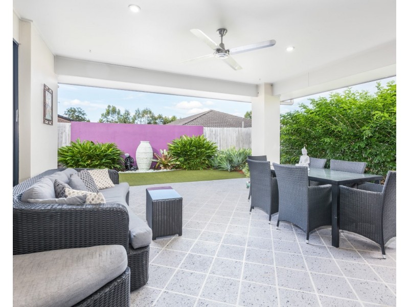 52 Colebrook Crescent, Doolandella QLD 4077