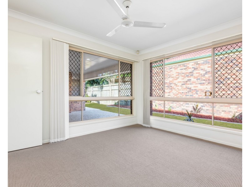 13 Teasel Crescent, Forest Lake QLD 4078