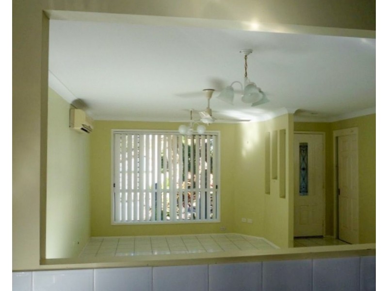 12 McKenzie Place, Forest Lake QLD 4078