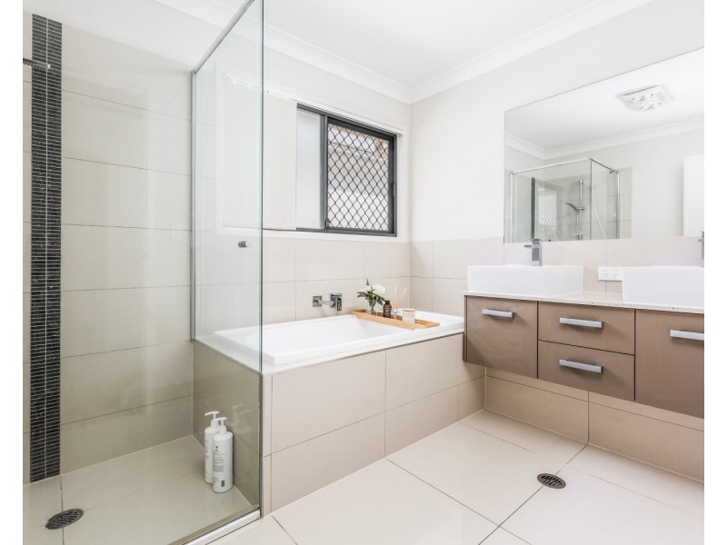 59 Invergarry Circuit, Heathwood QLD 4110