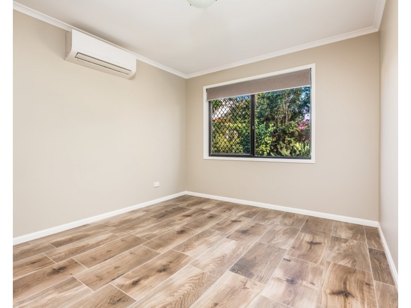 14 Deakin Place, Forest Lake QLD 4078