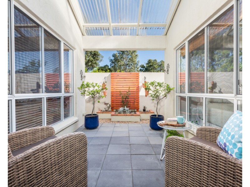 16 Clarendon Circuit, Forest Lake QLD 4078