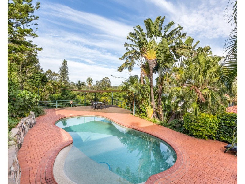 12 Moncrieff Court, Mount Ommaney QLD 4074