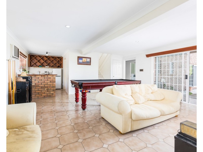 12 Moncrieff Court, Mount Ommaney QLD 4074