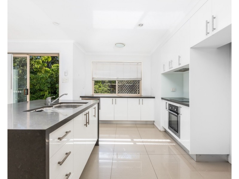 56 Renoir Crescent, Forest Lake QLD 4078