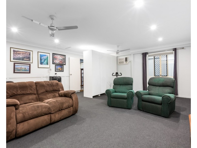 88 Jindabyne Circuit, Forest Lake QLD 4078