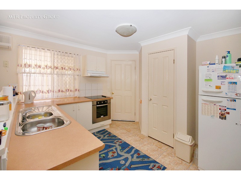 16 Ryecroft Pl, Richlands QLD 4077