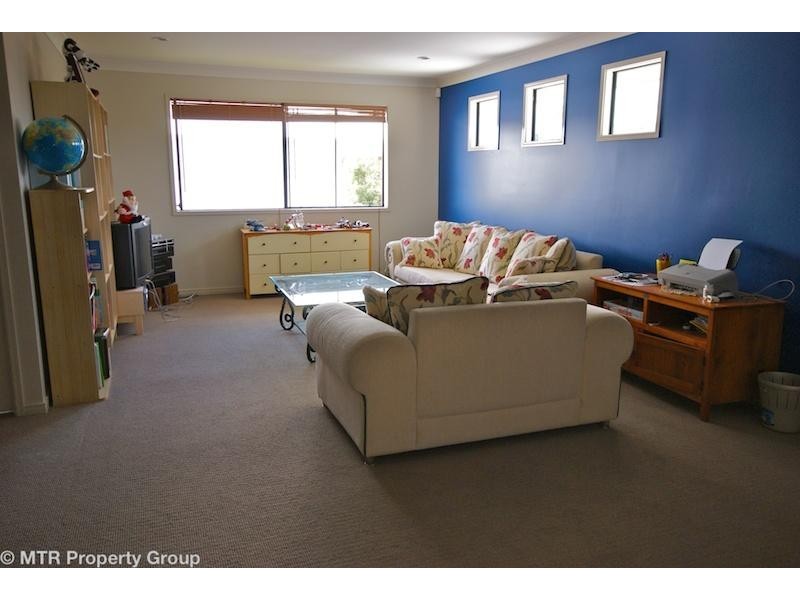 8 St Tropez Place, Forest Lake QLD 4078
