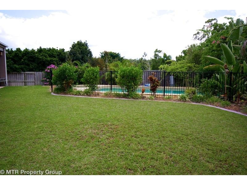 8 St Tropez Place, Forest Lake QLD 4078