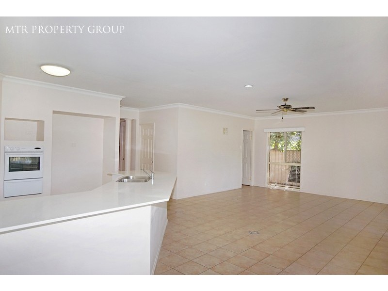 27 Alexandrina Circuit, Forest Lake QLD 4078