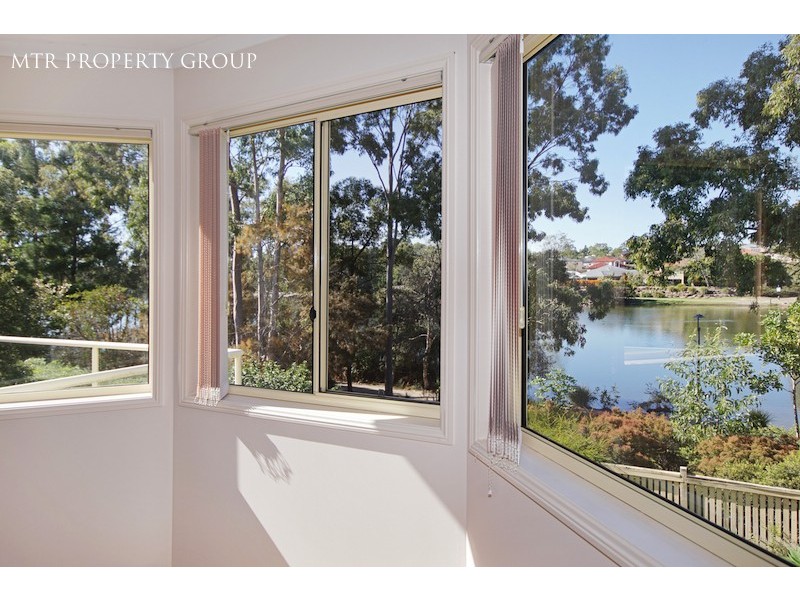 27 Alexandrina Circuit, Forest Lake QLD 4078