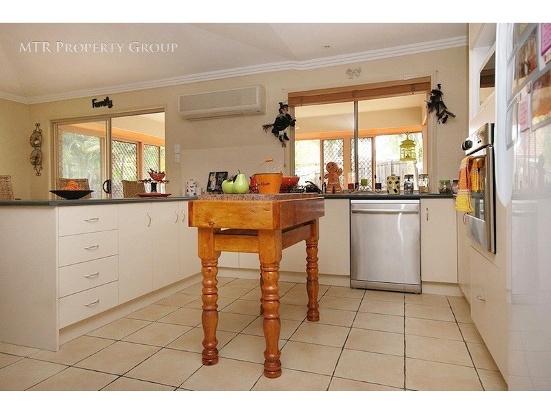 51 Booloumba Crescent, Forest Lake QLD 4078