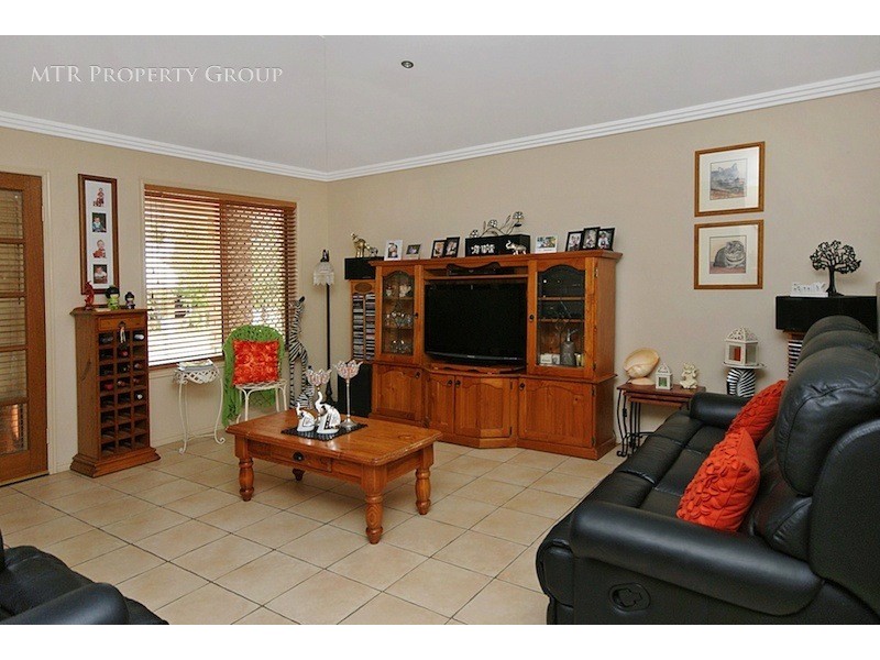 51 Booloumba Crescent, Forest Lake QLD 4078