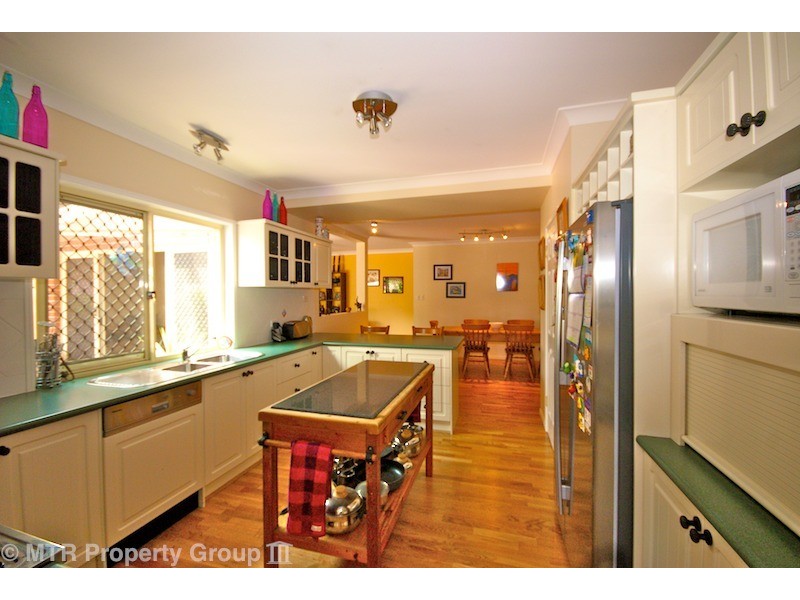 4 Catalina Cct, Forest Lake QLD 4078